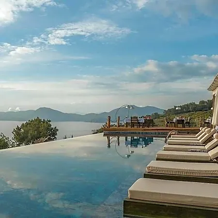Vista Del Faralya Hotel Cedit