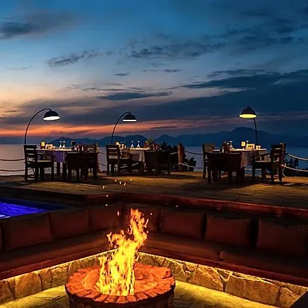 Vista Del Faralya Hotel Cedit