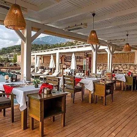 Vista Del Faralya Hotel