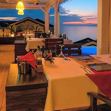 Hotel Vista Del Faralya 3*